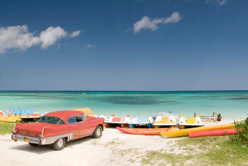 MsBreakdown's tweet photo. A week on Friday I will be visiting this beautiful place #cuba 🙌🏼☀️🍹 https://t.co/la1NUFxLqj