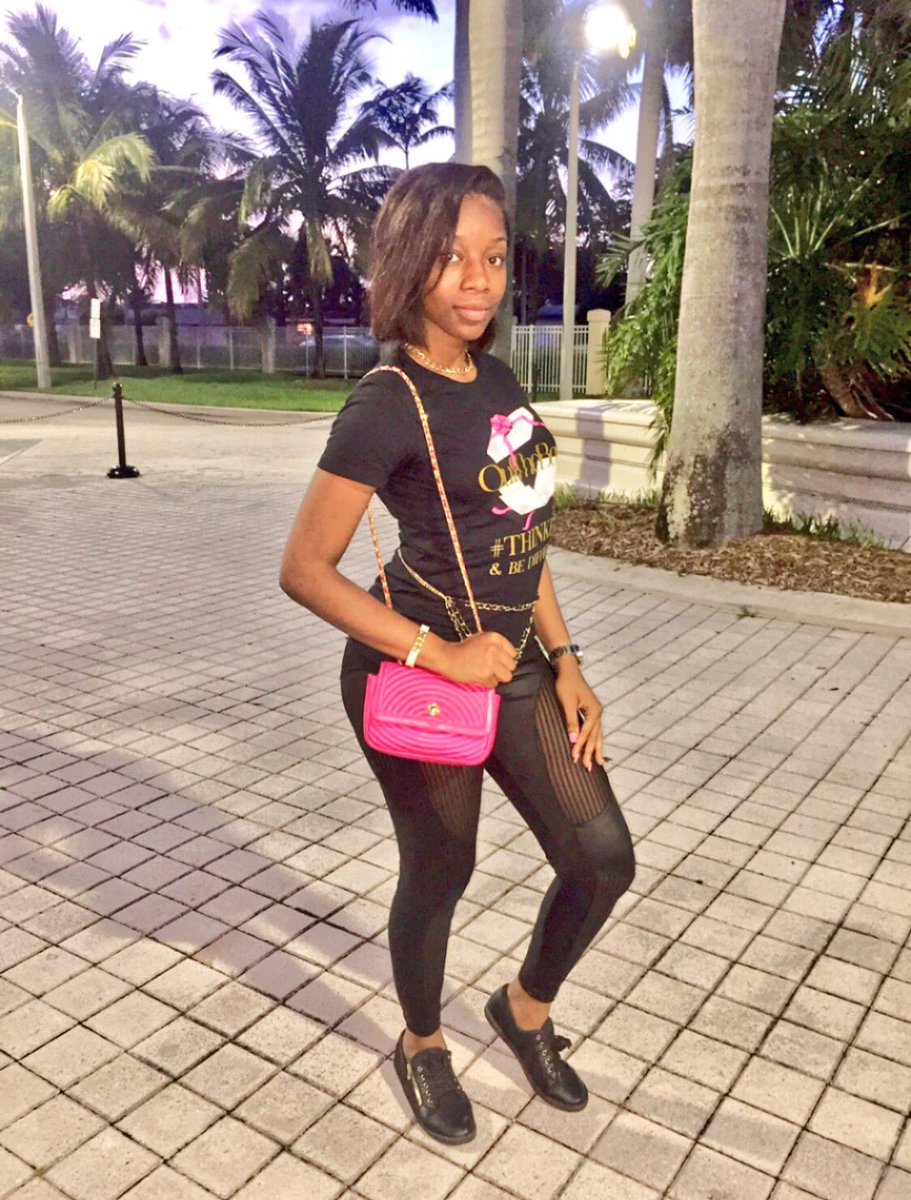 destiyanabadd's tweet photo. #ThinkBigBeDifferent 💖 Shop #OTB16 https://t.co/fhSuq0Cpsg #2017LevelUp #NetWorkToNetWorth https://t.co/1GSYyM2iC0