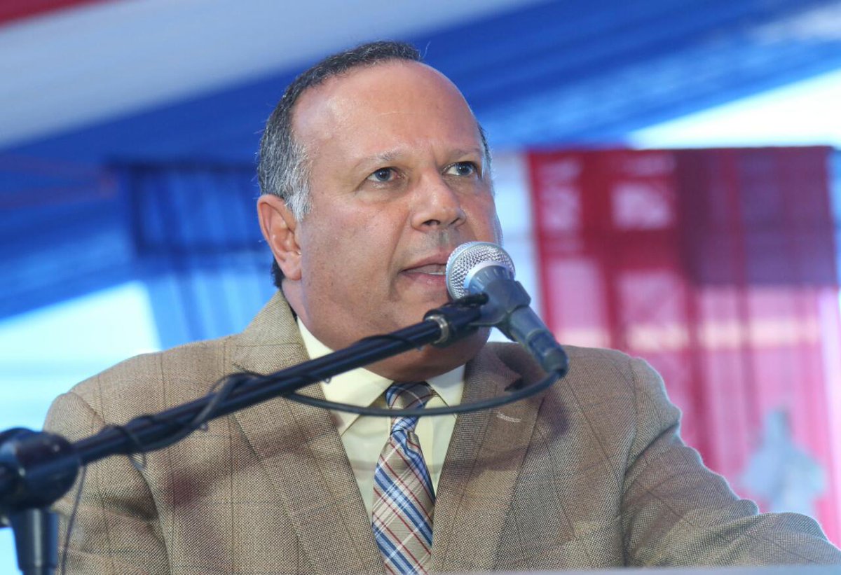 "Hoy es un día sumamente importante para el sistema asistencial de salud en RD y para al área de atención materno infantil”. NR