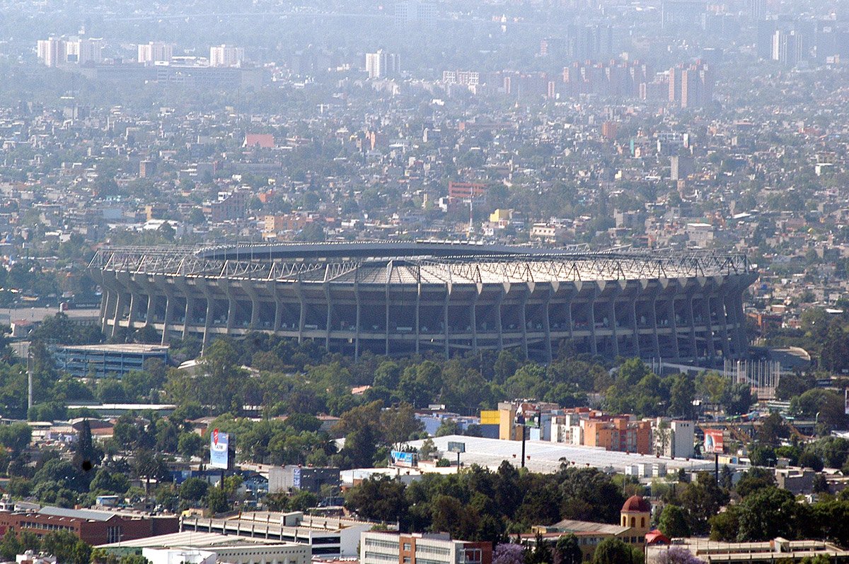 WASTED_MX's tweet photo. En México, sólo 3 de 49 estadios propuestos por Concacaf en su candidatura para el Mundial 2026 - Proceso
https://t.co/FAXUyk3wrV https://t.co/5OHtuL0Zyd