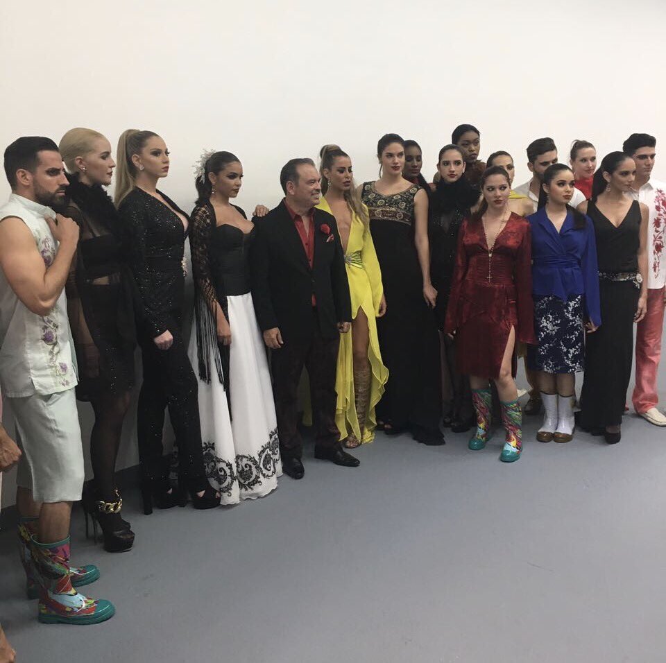 Show <a href="/F_Visuetti/">Federico Visuetti</a> #paseodelamoda