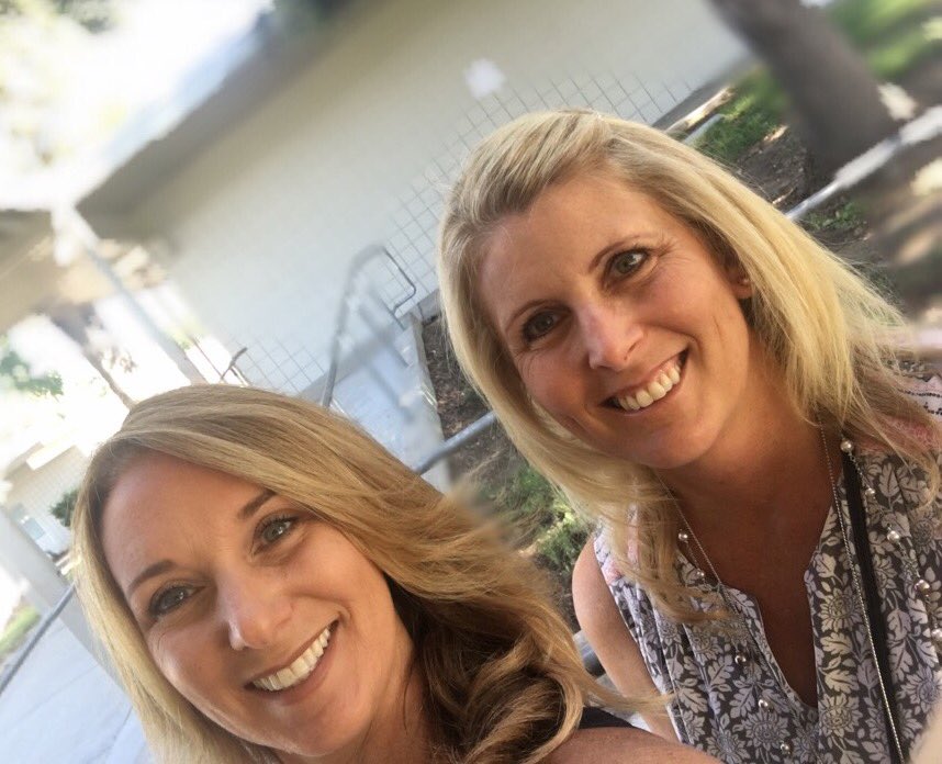 smollen_dawn's tweet photo. #simischoolsfirstday ..actually day two! @SycamoreSVUSD @ParkViewEl  @ArroyoEagles &amp;Justin (photo ops missed) @GardenGroveSV @awoodallstars😢 https://t.co/cQHMCeKbPK