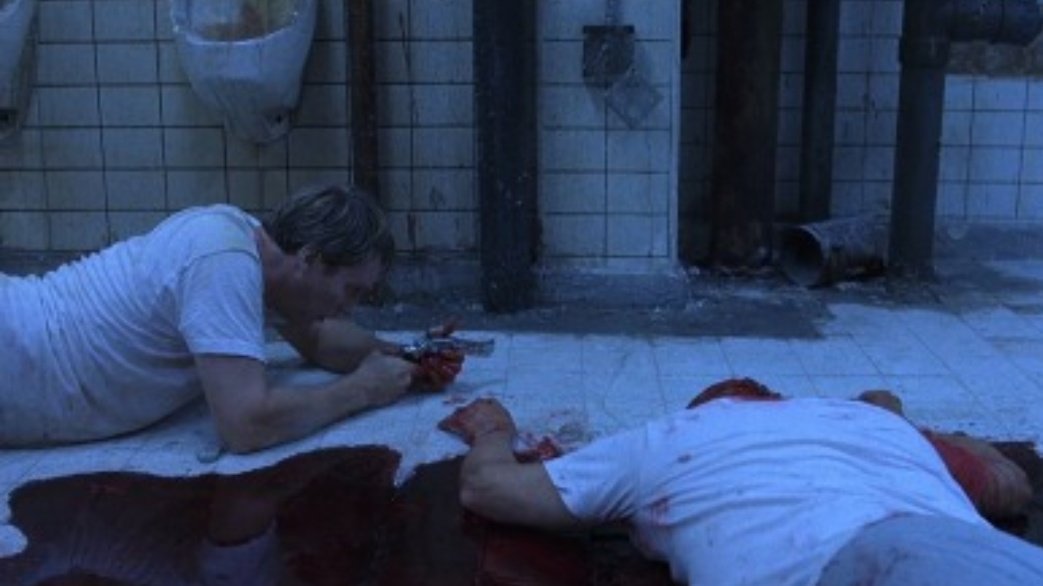 AestheticHorror's tweet photo. Saw (2004) https://t.co/2KegHOzxKK