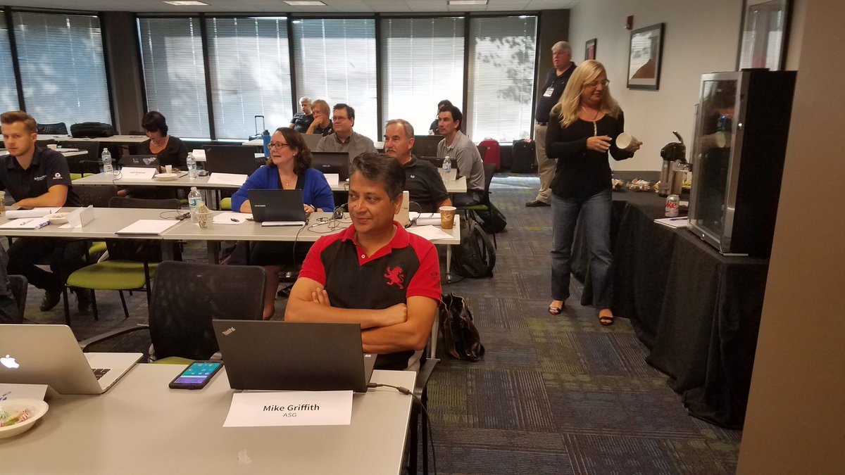 janiali's tweet photo. Completed incredible 3 days of @Acumatica sales and pre-sales training in chicago! Join us next time at #AcumaticaSummit  Nashville Jan 28th https://t.co/zHHLu5tOq9