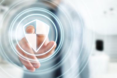 Bolster IT security across the supply chain. #HPEProLiant Gen10 servers are built with the Silicon Root of Trust: buff.ly/2x1KNTR