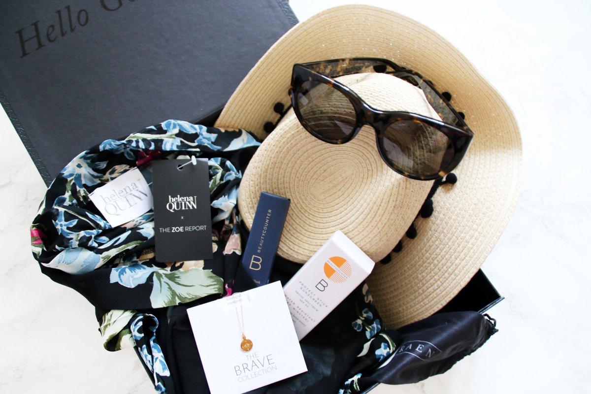 angelarbethea's tweet photo. Dose of sunshine delivered by @thezoereport #BoxofStyle 💕 in case you missed it, make sure to grab the #TheZoeReport Fall #TZRBoxofStyle #ad https://t.co/RsMVtQOjpQ
