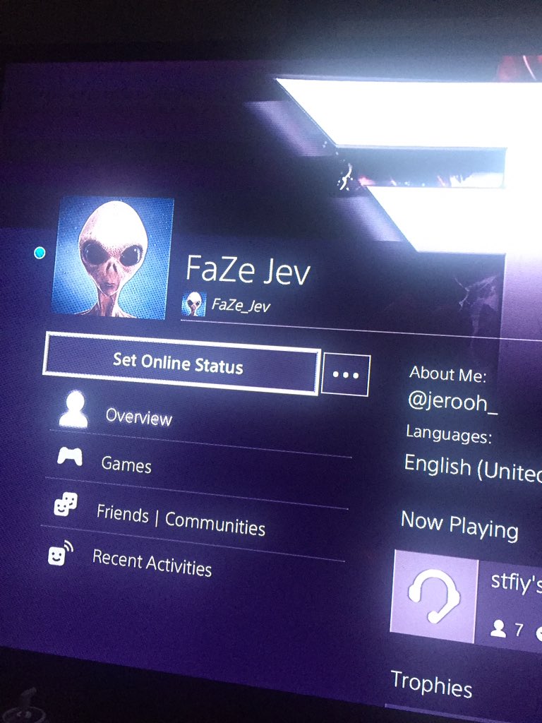 Jerooh_'s tweet photo. @FaZeJev HMU @FaZeJev https://t.co/9z3tsInXDC