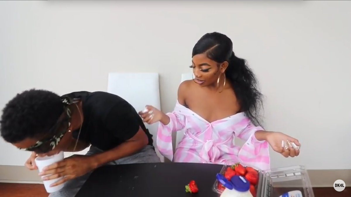 QueenC_Cece's tweet photo. He said Mayonnaise and it was Whip Cream 😂😂😂😂😂😂😂@RollPlanes__ https://t.co/Z1xQYWep8g