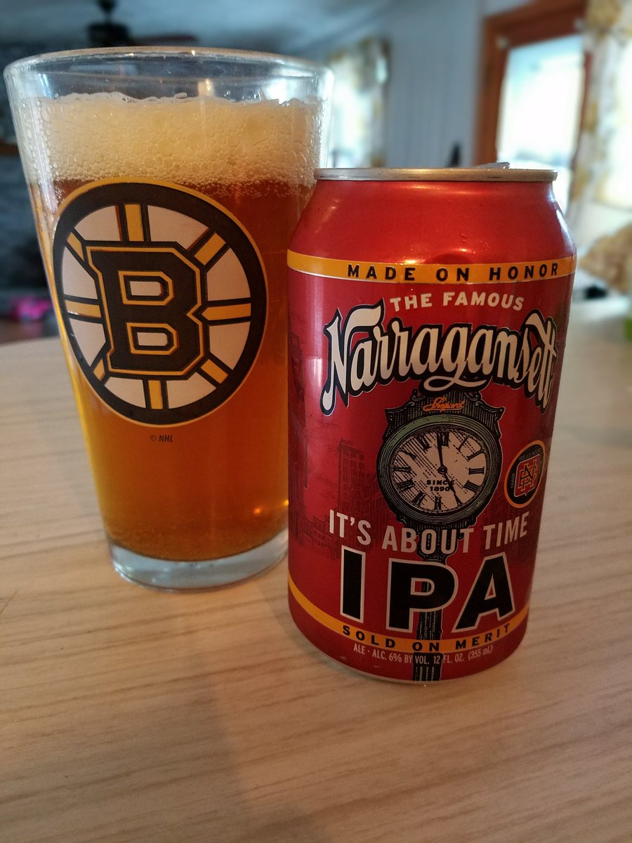 CanIHaveADrink's tweet photo. Friday Jr calls for a special #beer, @Gansettbeer's first brew out of Rhode Island in over 3 decades, It's About Time #IPA 🍻 #canihaveadrink https://t.co/h8Fn7u7NIo