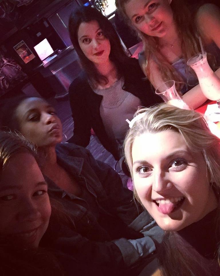 hannah_siden's tweet photo. Writing my dissertation about #East15 devised show #AnHourToBeHappy. I miss these women! Excited to develop the project with #OutDareTheatre https://t.co/fzL5CEpMFW