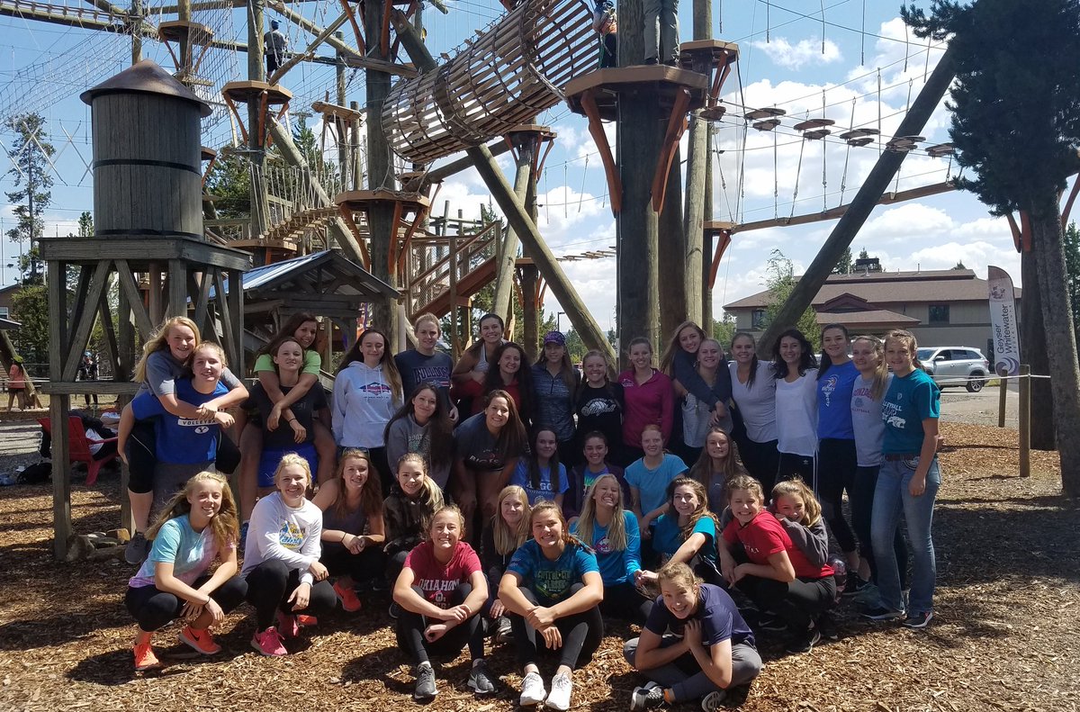 JSchmidtGriz6's tweet photo. 2017 Panther Volleyball #Family #trust #loyalty #hardwork #attitude #discipline #teambonding #conquerfear #whilehavingfun https://t.co/AuSHZurQ5u