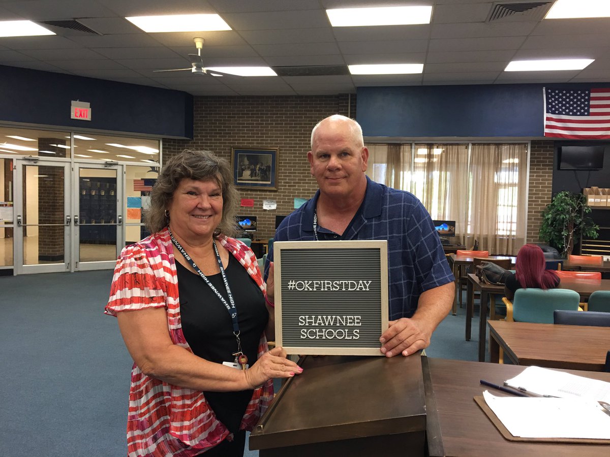allycleveland's tweet image. #shawneestrong #okfirstday #firstclassteachers