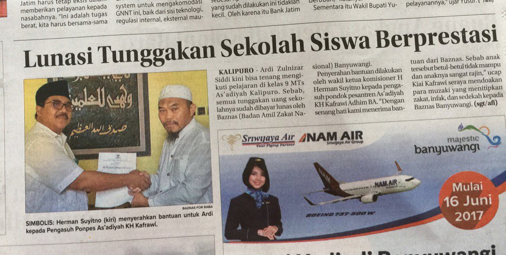 Baznas Bwi bantu tanggungan siswa berprestasi <a href="/a_azwarnas/">Abdullah (Azwar Anas)</a> <a href="/ipukfdani/">DaniAzwarAnas</a> @pakdekarwo1950 <a href="/baznasindonesia/">BAZNAS</a> <a href="/jokowi/">Joko Widodo</a>