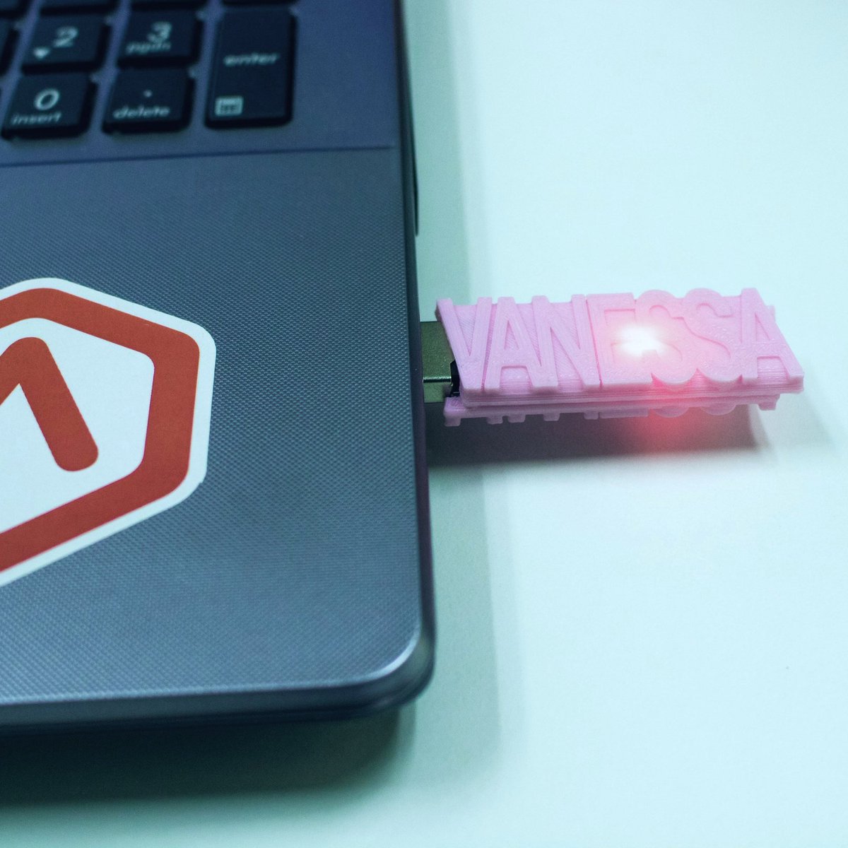 Raise3D's tweet photo. Yeah, we print our own drives here. #Raise3D #CustomDrive #UsbFlashDrive https://t.co/1powzjIUKY