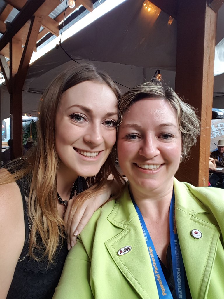 Finally caught up with <a href="/KelteyWhelan/">Keltey Whelan</a> for our traditional conference selfie! #CDNBeefConf