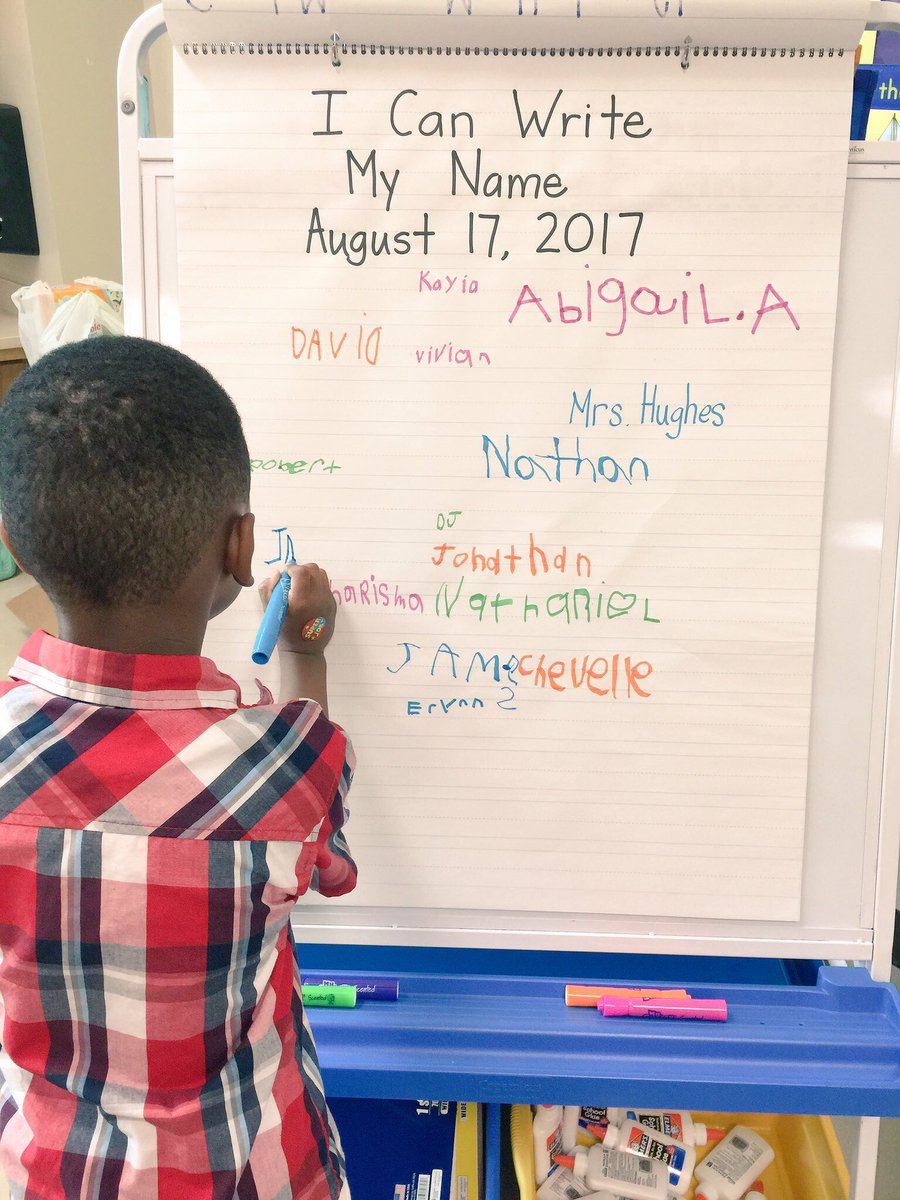msgossettprek's tweet photo. It was a great day in Kinderland! #FirstDayAlvinISD @DukeElem #kinderhughes #happyclassrooms #firstdayofschool https://t.co/ukwPAFJkAq