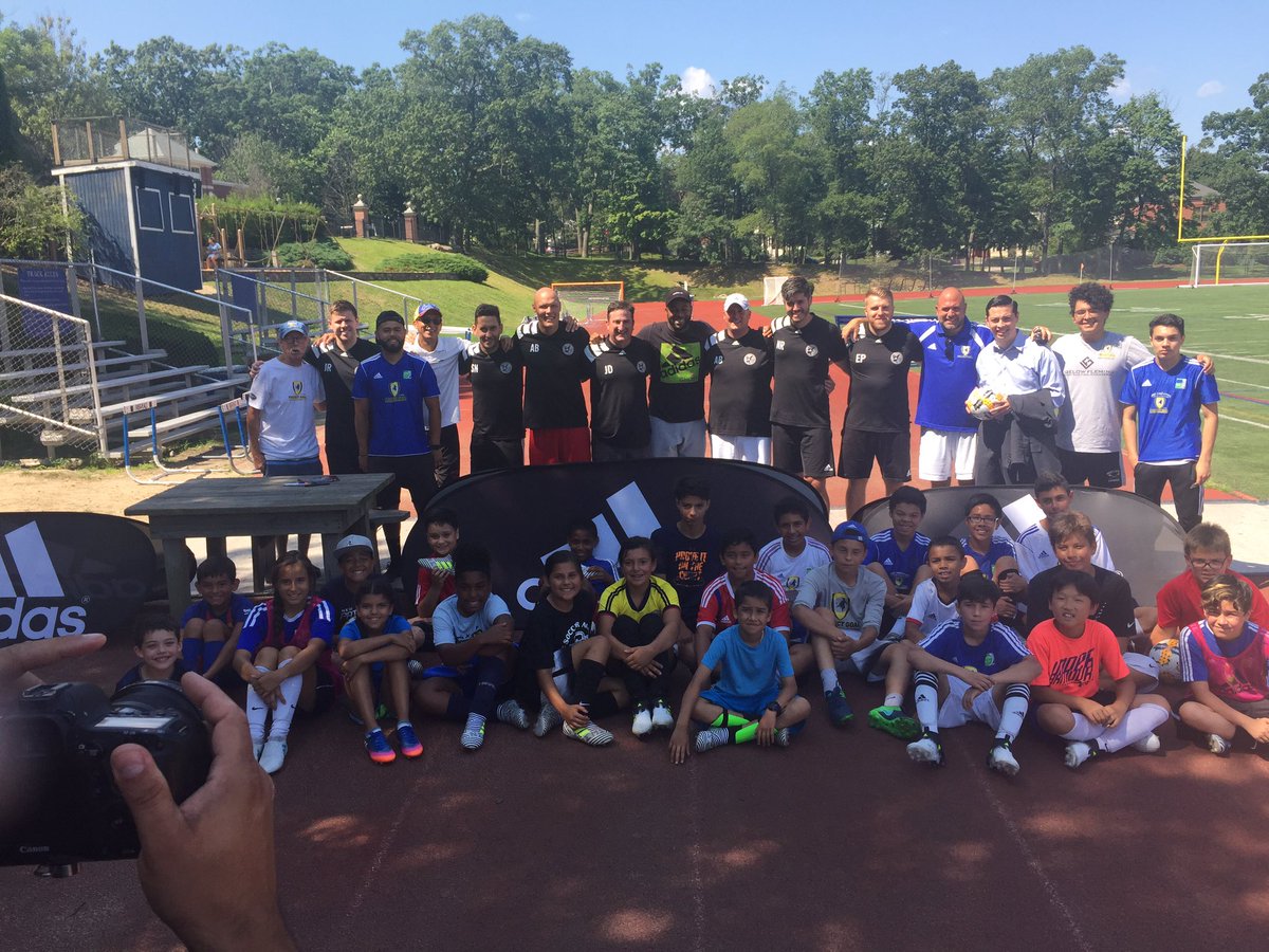 Stevennoble7's tweet photo. @ProjectGoalRI @adidasfootball @2Fast2Farrell @sfw_tweets @Football4hope @JamesDiossa @NERevolution Great event. Appreciate all the collaboration. Through sport we have the power to change lives ! https://t.co/feAbm8ilkr