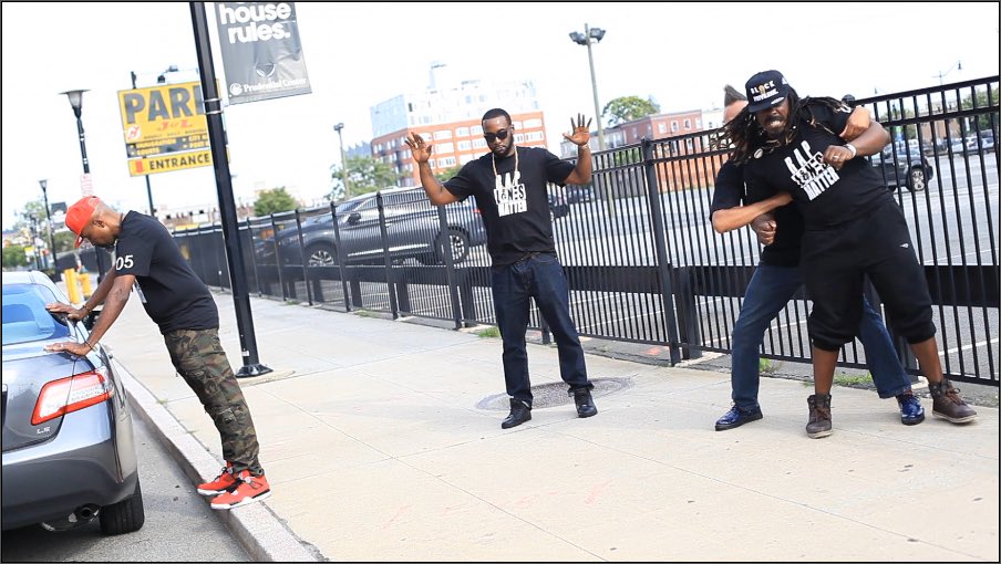 AJThrowback's tweet photo. Enjoy stills from #ProofOfID shoot...vid dropping 9/28!!! #TheLateBloomer #TBT #ThrowbackThursday #hiphop #bars #StayTuned https://t.co/tOfbwzCpRZ