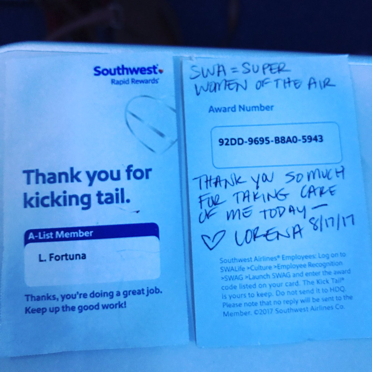 lo4thewin's tweet photo. Low blood sugar on @southwestair restored my faith - systems sometimes fail, it's the people that count! #southwestair #bestofthebest #luv https://t.co/6aJetBfpkJ