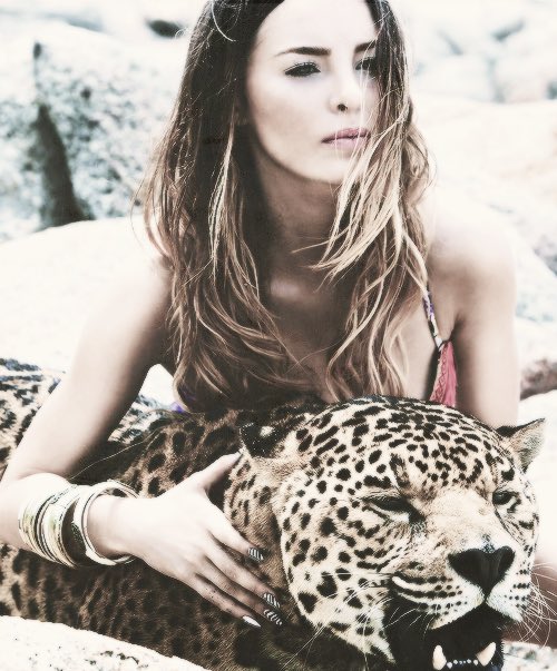 Marisol Durán-Blade. (@spanishcheetahx) on Twitter photo 