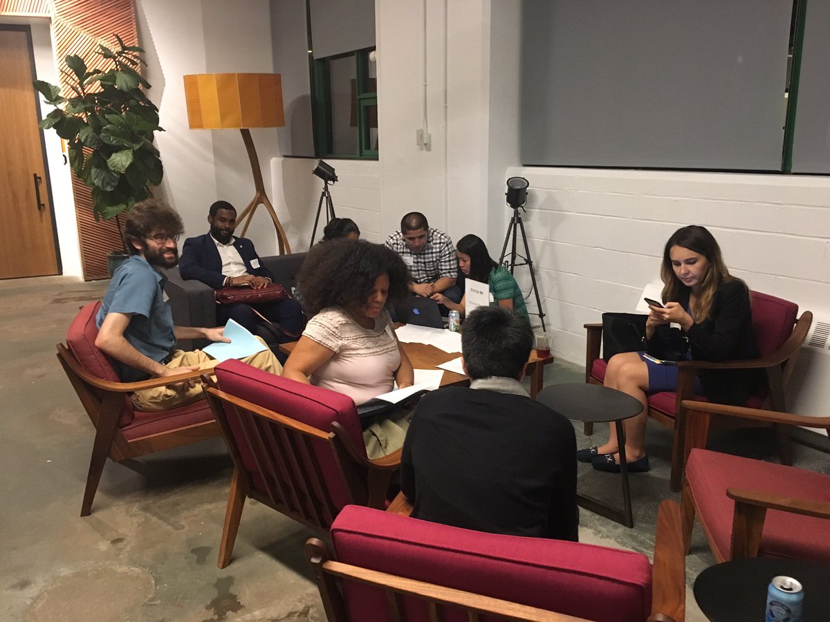 bethanymarz's tweet photo. A few photos from our closing workshop of #beyondcodingNYC hosted at @etsy. Special thanks to all volunteers &amp; @CodeToWork for a great year https://t.co/fyHB2eZW1t