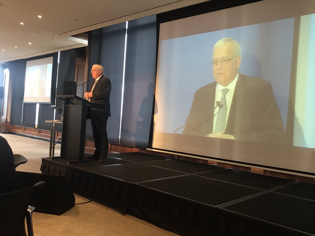 And we're off and running for #ANZInBusiness event in Melbourne @emma_dearlove <a href="/AlanKohler/">Alan Kohler</a>