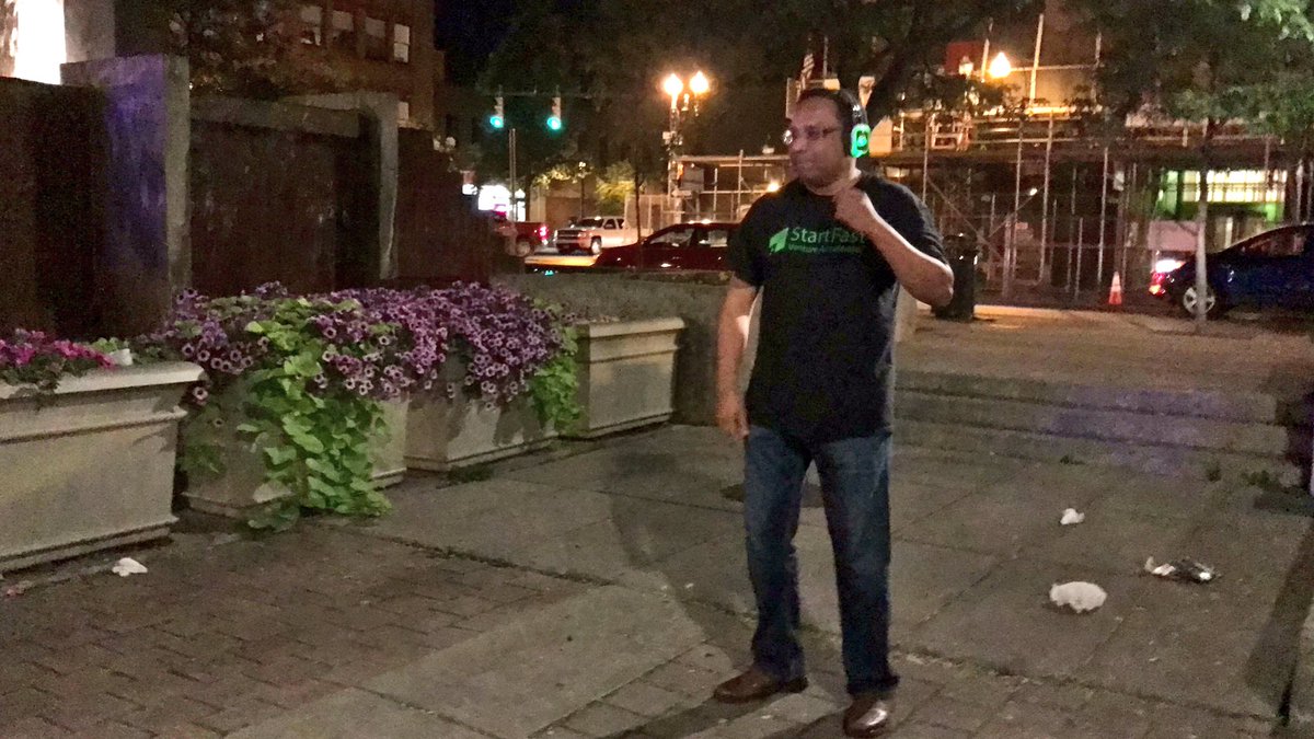 Start_Fast's tweet image. Oh...you think we&apos;re done? #StartFast2017 after after after party - silent disco in downtown #Cuse. Nasir&apos;s son teaching us how to &quot;floss&quot;