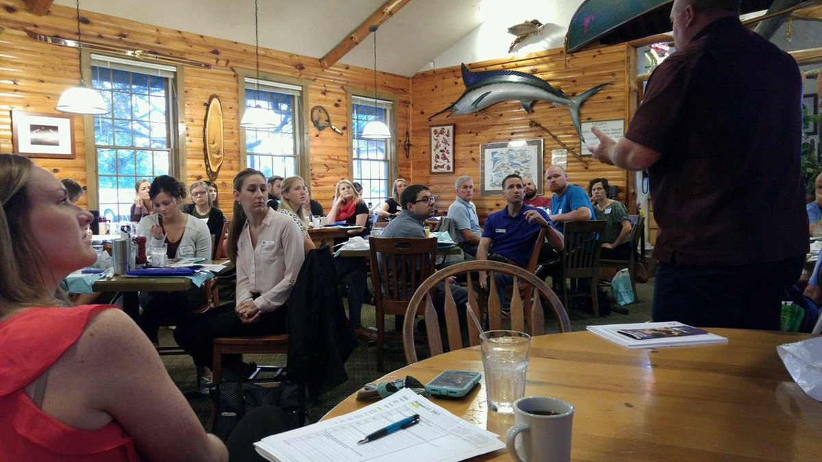 NewPragueEdMN's tweet photo. This morning we hosted our new teacher union breakfast and welcomed 23 teachers to New Prague! Have a great year! https://t.co/dhjyeowXfm