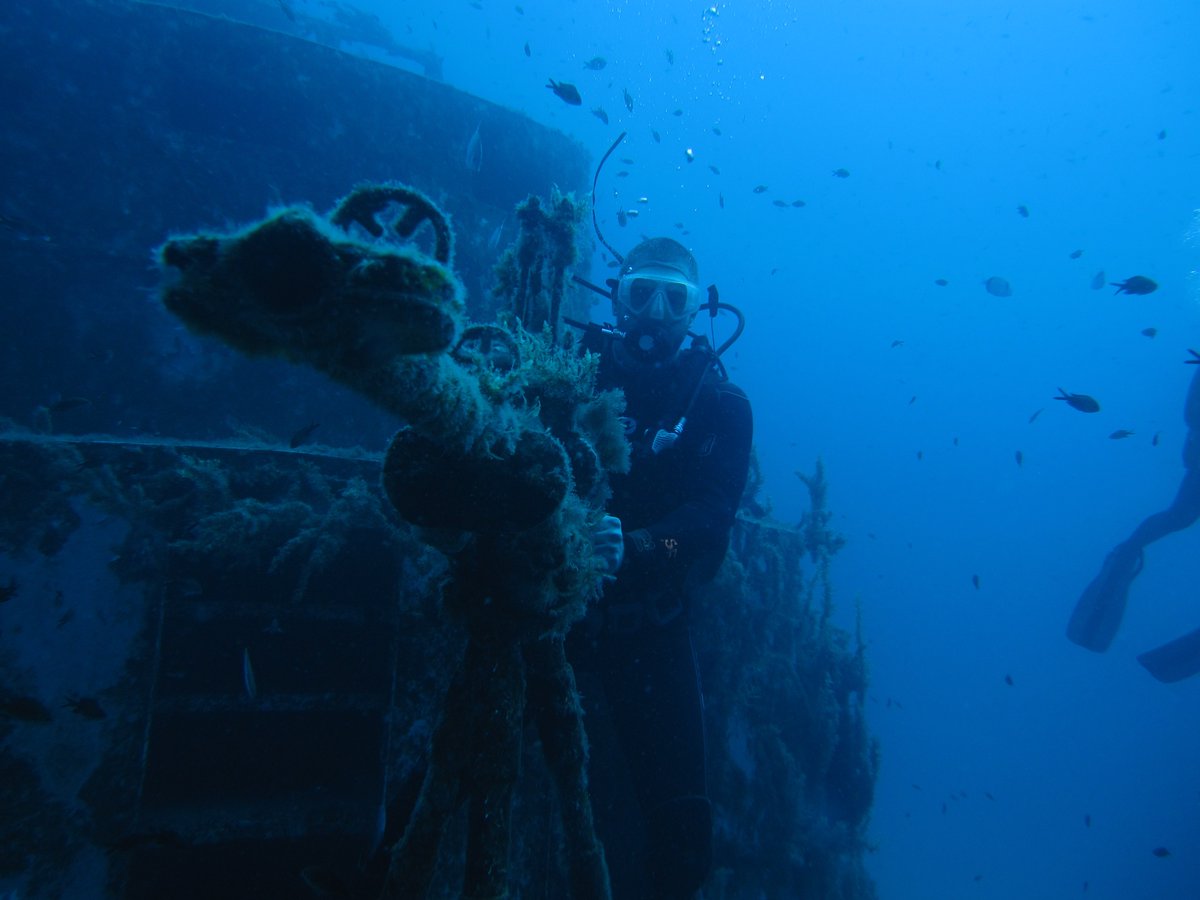 sleeprunrepeat's tweet photo. This time last year! #Diving the #P29 wreck in #Malta! #scuba #wreckdive https://t.co/e4k2d6h0D2
