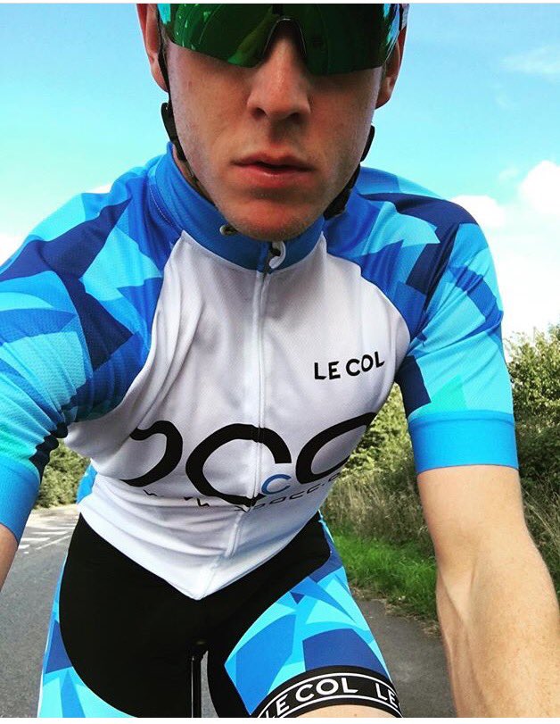 NEW <a href="/LeColUK/">Le Col</a> #club #kit is in, Russ looking sharp! 👌🏻#cyclingclub #customkit #lecol