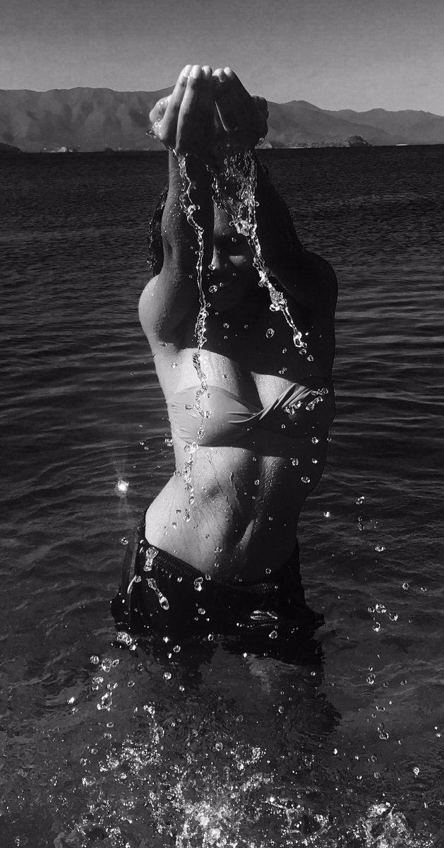 soso_ogrtsb's tweet photo. ➰sosoudnit➰ #goodvibes✨#hollidays ⚜️#Newcal 🍃 #Ogrt💘 https://t.co/oBZ1LYwLCa