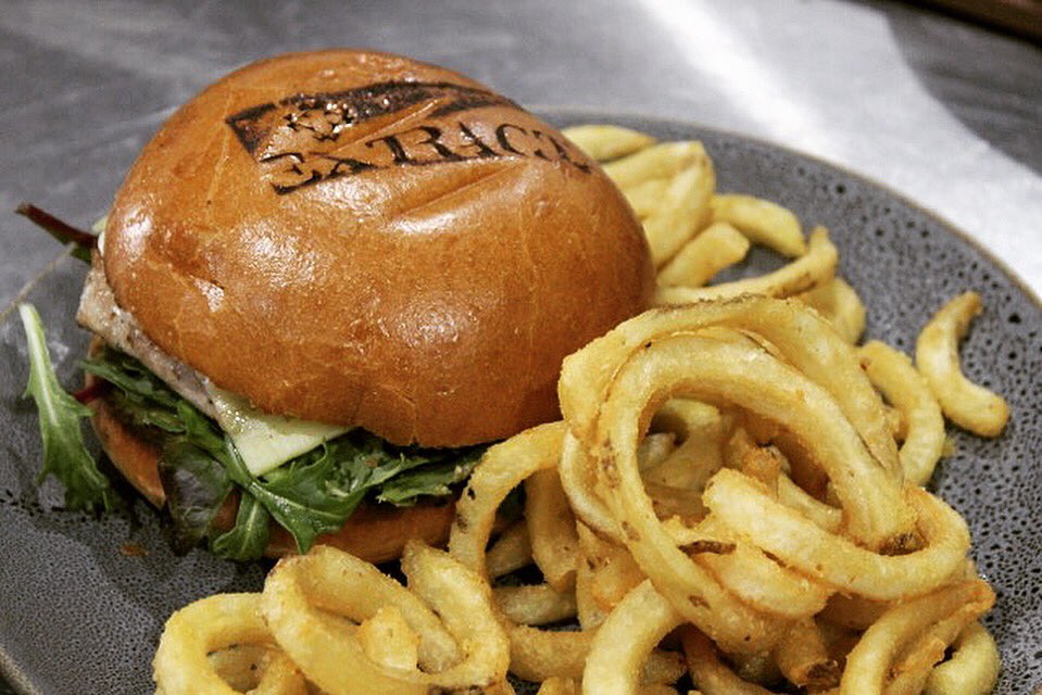 ExtractEspresso's tweet photo. Dinner planned for tonight!!! Open till 10pm #chicken #burger #curleyfries #fries #friday #burgerporn #food #extractespresso #gregoryhills https://t.co/Yl3fLyB8py