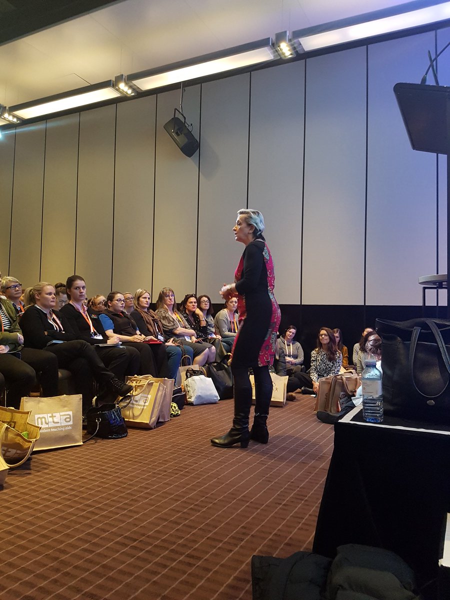 _earlylearning's tweet photo. What a privilege to hear @FabianDattner advocate on the value of women in #ecec leadership roles at the #acavconf. Fabulous insights! https://t.co/6Ldqfe0FQY