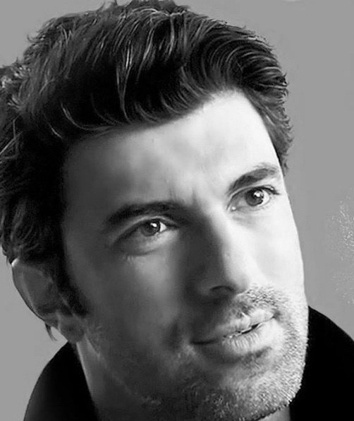 SaraCornejoPR's tweet photo. @Engin_AkyurekPR 👈😘 #EnginAkyurek https://t.co/F0Hn9L1SwM