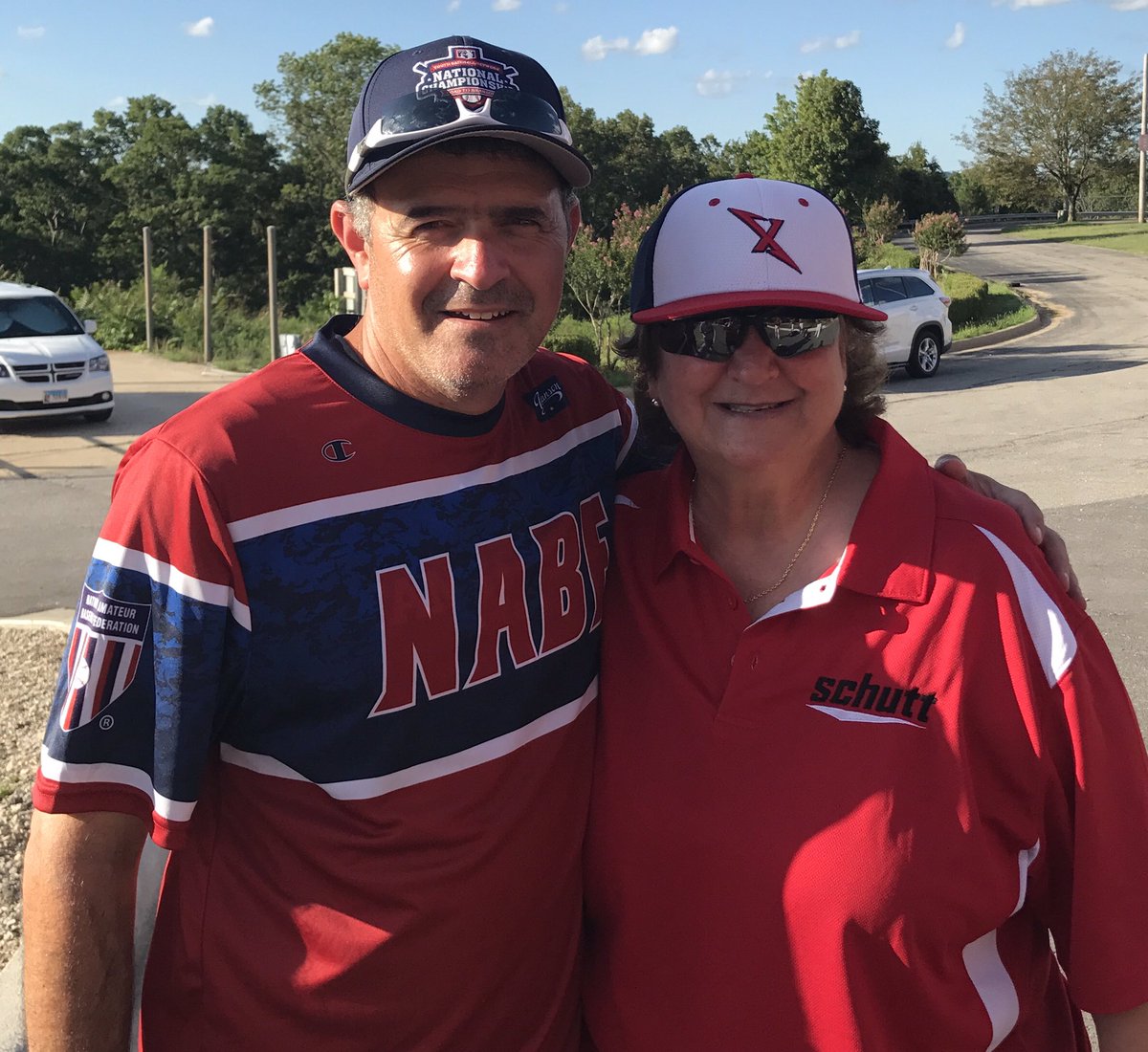 NJAxemen's tweet photo. Axemen undefeated in National Title Tournament head to semifinal- want to thank Diane from Schutt for all the support!! @schuttsports https://t.co/0CnjkgEz0p