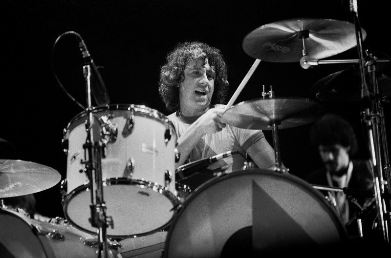 Happy Birthday to Dennis Elliott, former drummer for Foreigner, born this day in 1950. 