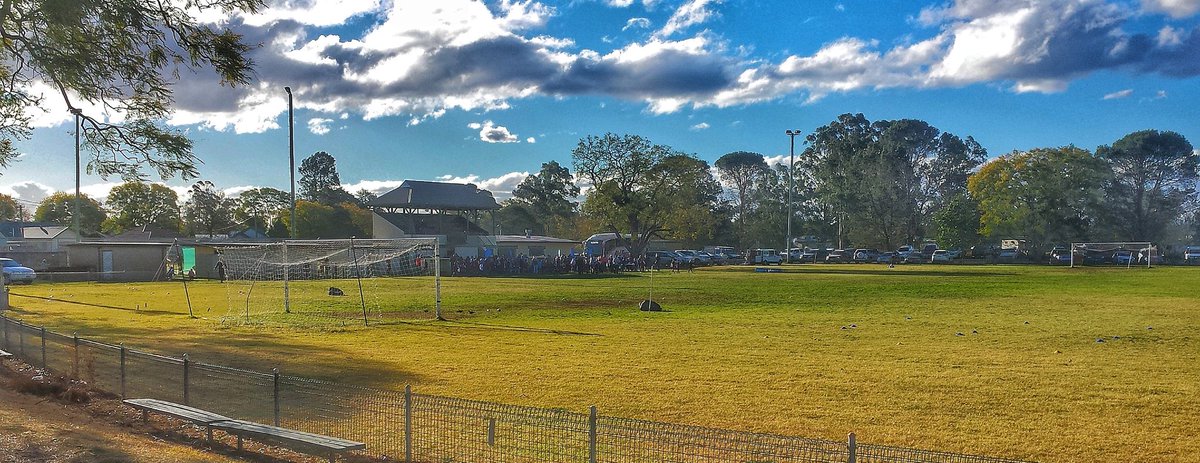 rawprawn25's tweet photo. Howe Park, home of the @SSFC1977 for this arvo's last leg of the @NewcastleJetsFC @GreaterBankAU #JetsTour17 https://t.co/onYLMWq2mi