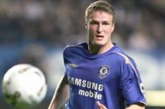Happy birthday to Robert Huth who turns 33 today.   