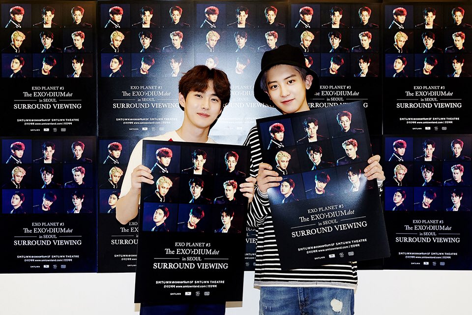 SMent_EXO's tweet photo. 170818 #EXO Vyrl Update with Chanyeol and Suho
https://t.co/WiUPGZHhBV
https://t.co/PibHEUDiO5
https://t.co/LIxhUcrLzx https://t.co/QaBT7Ysxnx