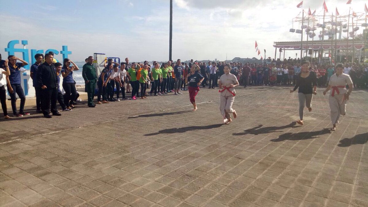 The 72nd celebration of Independence Day at Home@36 Condotel, very fantastic and full of enthusiasm 
#KitaIndonesia #KitaPancasila #NKRI