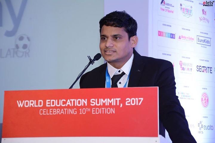 Shikhar_Classes's tweet photo. Presenting #SimPhy at the World Education Summit! 🙂  @dl_magazine #elets_wes https://t.co/4nHvz6MQsA
