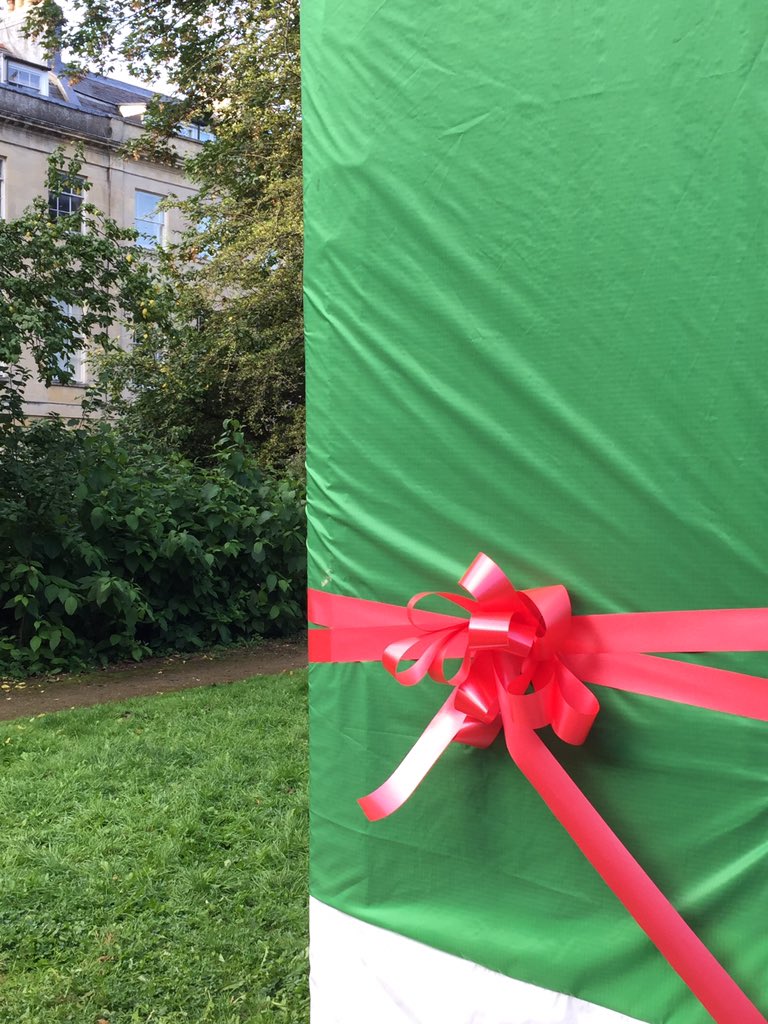 Something is happening in #Clifton village this morning <a href="/CliftonVillage/">Discover Clifton</a> #bristol come along and see it being unveiled at 11am