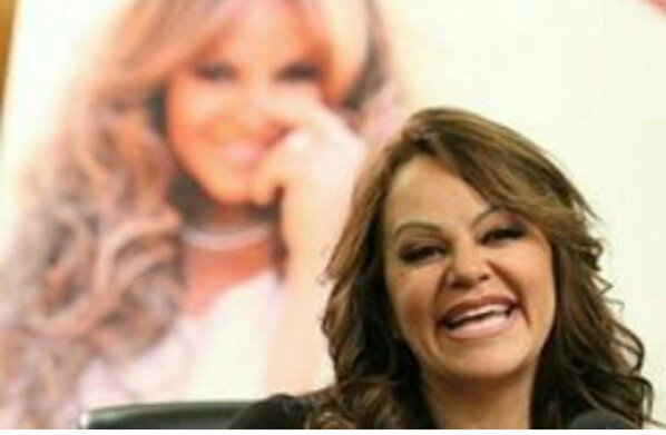CarteldeJr's tweet photo. #JenniRivera the owner of my heart.  #jenniriveralegacy #Jennivive 😍🌹 https://t.co/tEEJxhBuQd