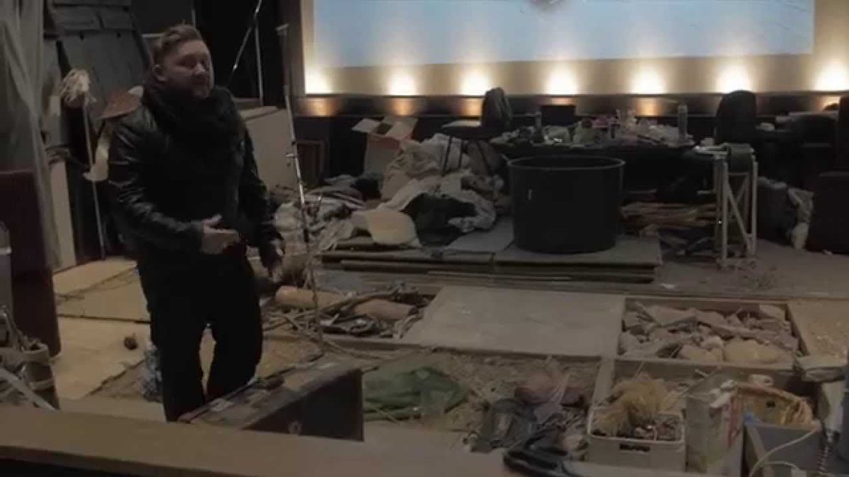 jamesaccredits's tweet photo. Wonder what it's like to work in #gaming #sounddesign? @BAFTAGames visited the sound department at @PinewoodStudios https://t.co/nEXJul6iWw https://t.co/kX4yWt8Mki