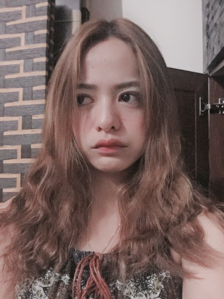 dantesaby's tweet photo. Yung antok kapa pero kelangan mo na bumangon.. 🙄
#5AMfeels #restday #churchday https://t.co/de5iUI8dFC