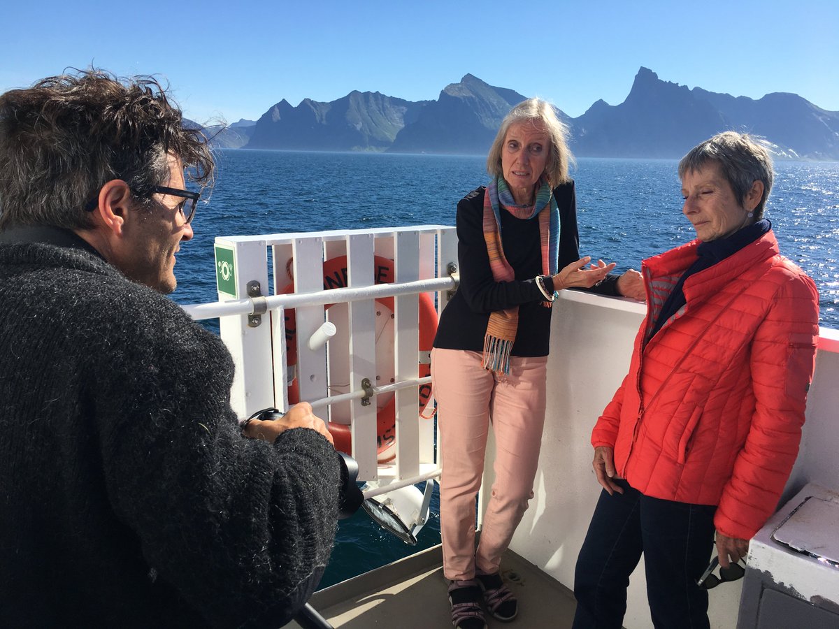 Im Einsatz für die #Arktis auf <a href="/gp_sunrise/">Arctic Sunrise</a>: schöne Reportage über <a href="/KlimaSeniorin/">KlimaSeniorinnen</a> in der <a href="/schweizerillu/">Schweizer Illu</a> <a href="/anasroom/">Silvana Degonda</a> #SaveTheArctic #Klimaklage