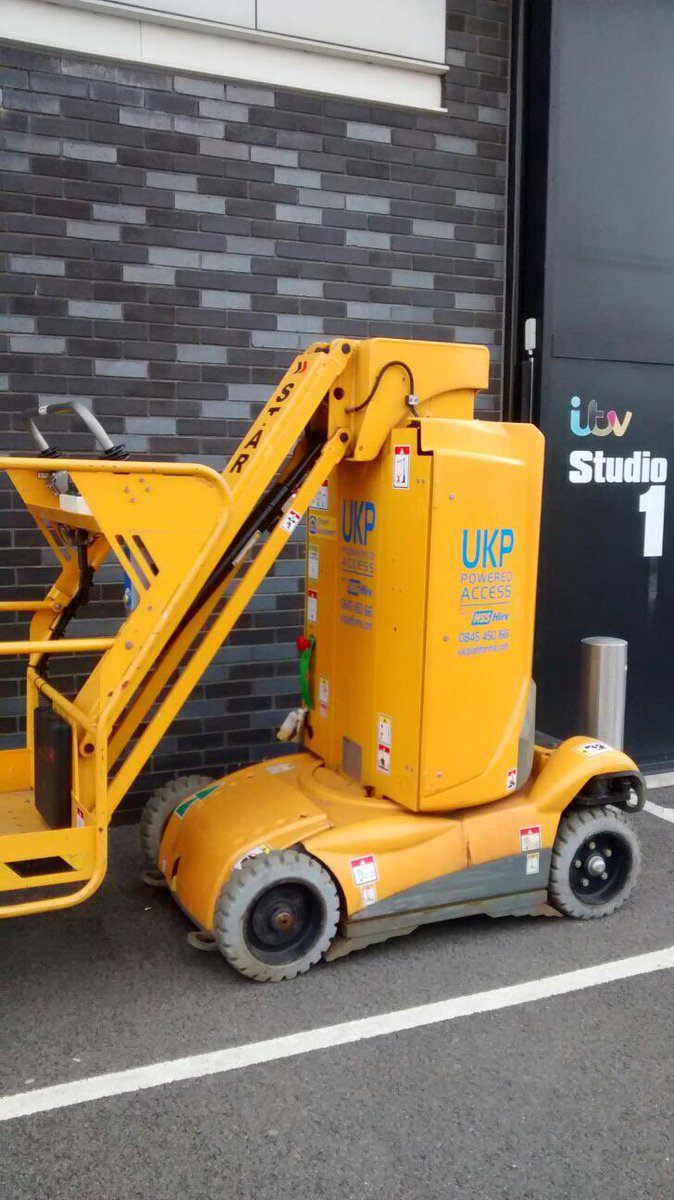 ukplatforms's tweet photo. Spotted! Helping out at ITV studios #UKP #platforms https://t.co/F6CIJ9DboS