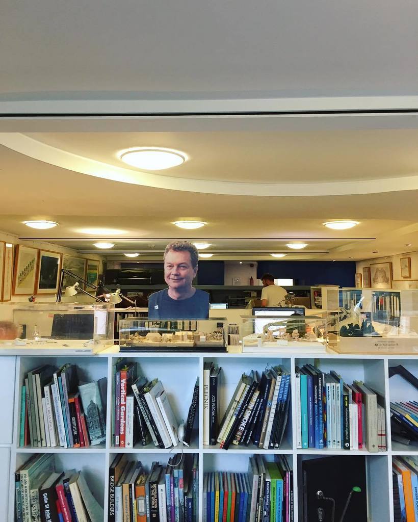 BPRarchitecture's tweet image. Richards on holiday... but don&apos;t worry! He&apos;s still watching over the office and making sure Mike behaves! ift.tt/2vOYmqn