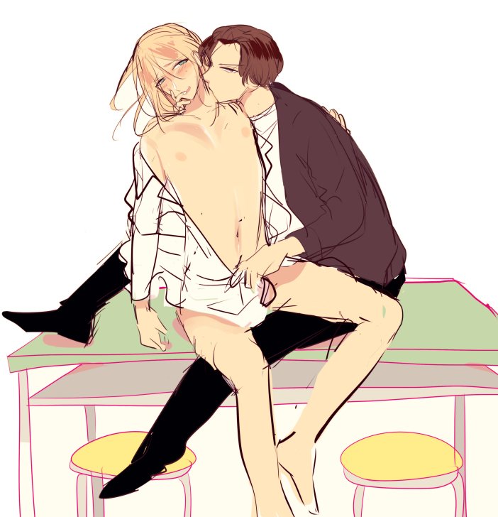 🦋「雌お兄さんがおれの理性を壊す」の表紙のラフです。3枚目を担当さんからアドバイスいただいて色々直して、4枚目の完成絵になりました。単行本は9/7発売です!(宣伝) 