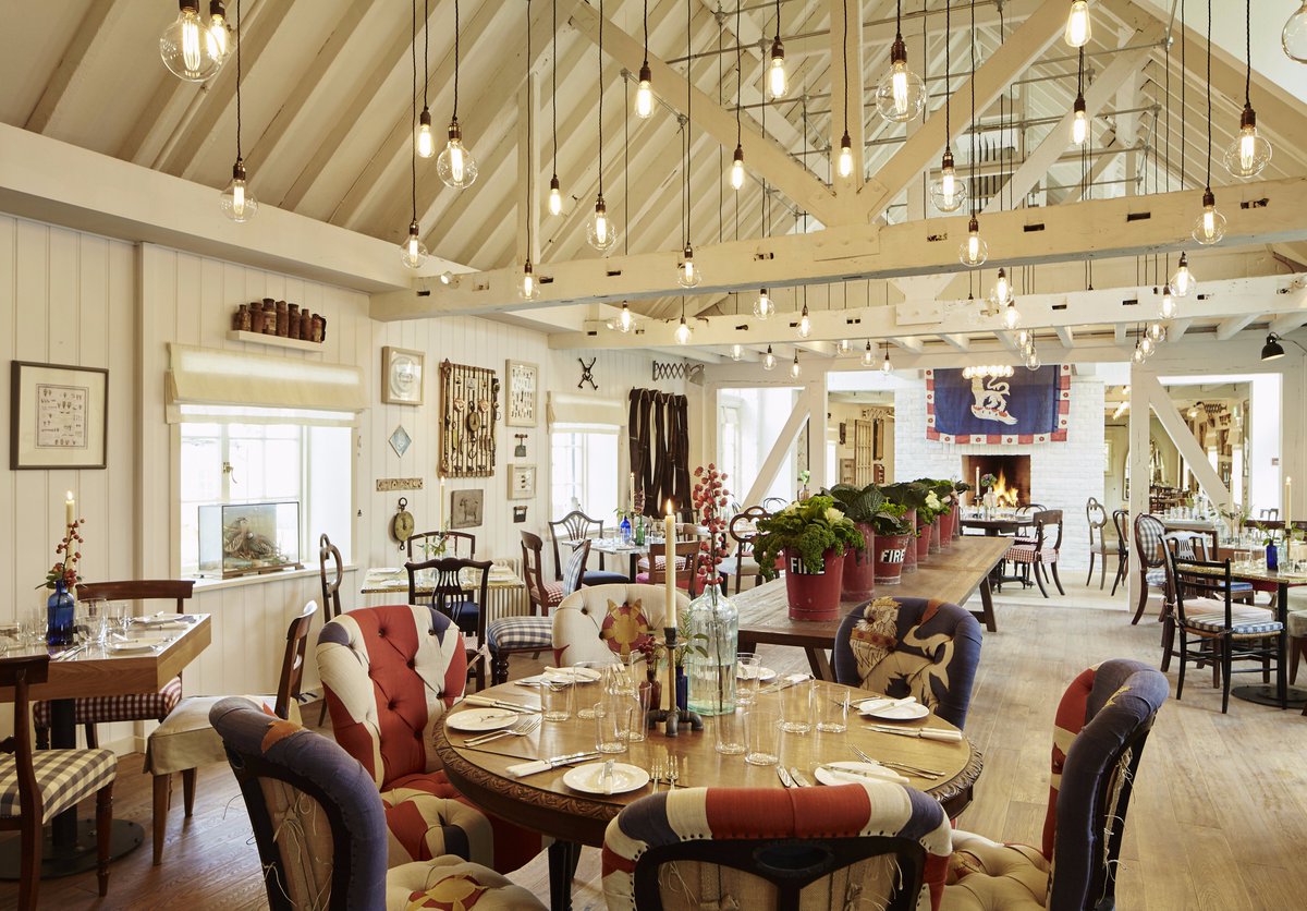RedRetroDolly's tweet photo. Great Opportunity for a Junior Sous Chef! #Chefjob #Goodwood #Chichester Apply here https://t.co/lFG4K4LC65 Please share /RT @FBCrestaurant https://t.co/L6snNxk5VU